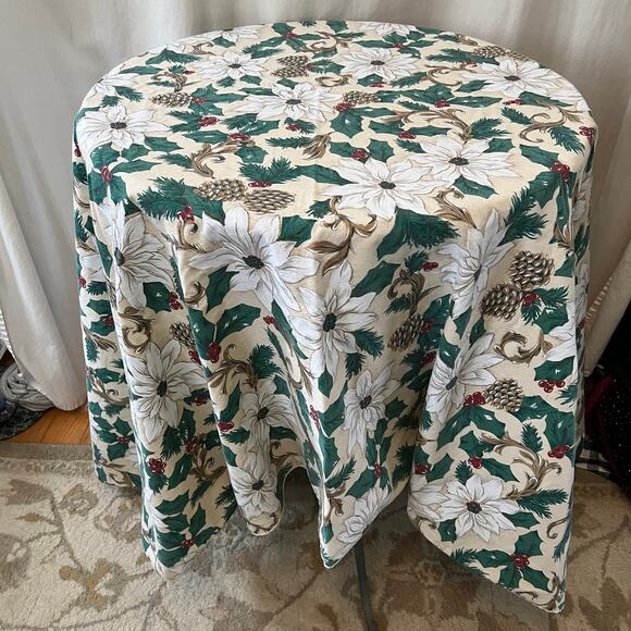 Vintage Christmas floral oval tablecloth pinecones poinsettia holly table decor - Picture 3 of 7